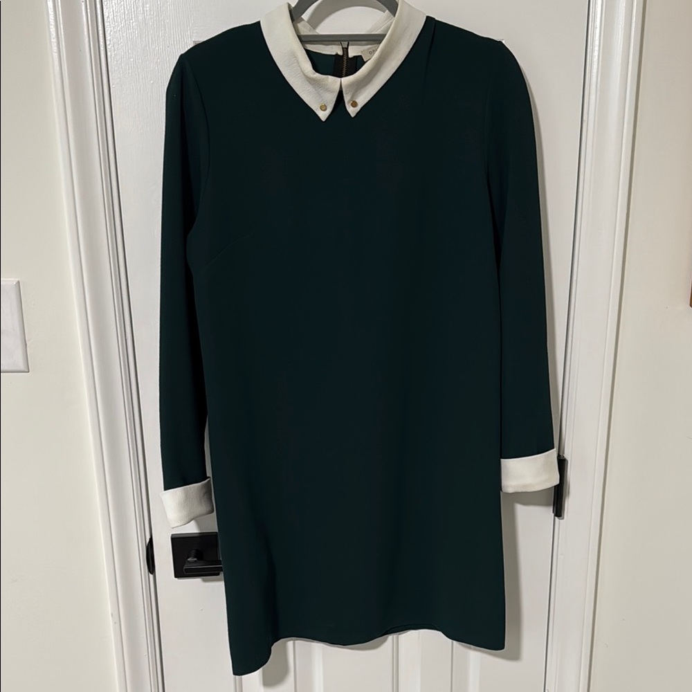 Elegant Green Mini Dress with White Collar